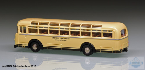 Glas_Freiburg_VAG_Bussing_5500T-2.jpg
