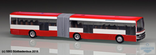 Glas_Freiburg_VAG_Setra_SG219SL-1.jpg