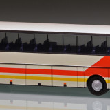 Glas_SBG_Setra_S215HD_grau-2