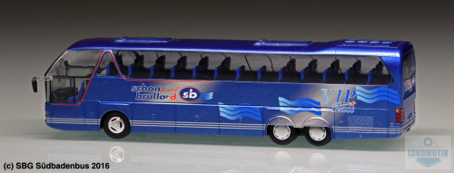 Glas_Schon_Brullard_Neoplan_Starliner-2.jpg