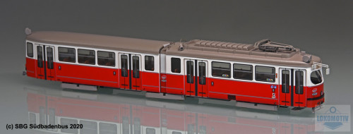 Glas_Wien_WienerLinien_Tram_E1-1.jpg