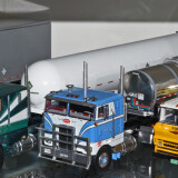 64-US-01-Trucks-1