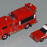 64-FDNY-Plymouth-Gran-Fury-Umbau-mit-Mack-CF-Pumper