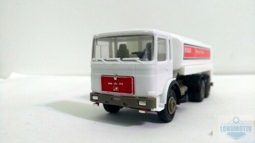 Mach-1996.jpg